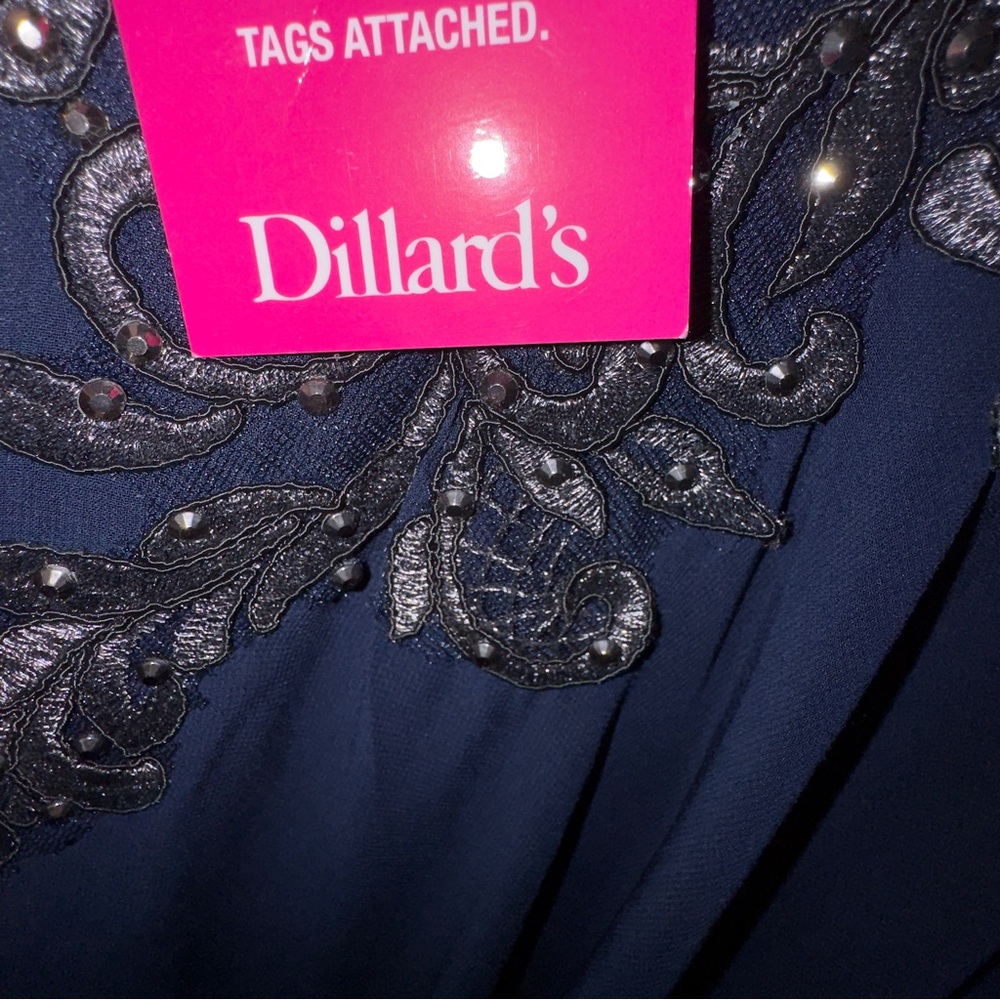 XSCAPE Formal A Line Embroidered Long Evening Gown-Navy/Gunmetal Size 6 NWT. - Picture 10 of 12